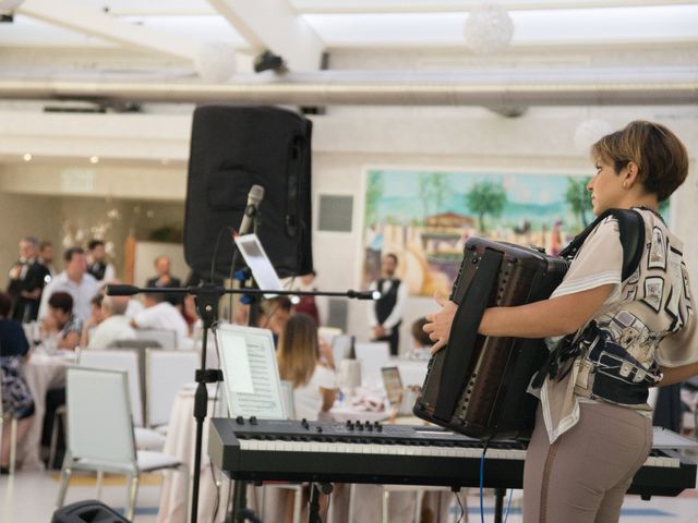 Il matrimonio di Vincenzo e Isabella a Latronico, Potenza 53