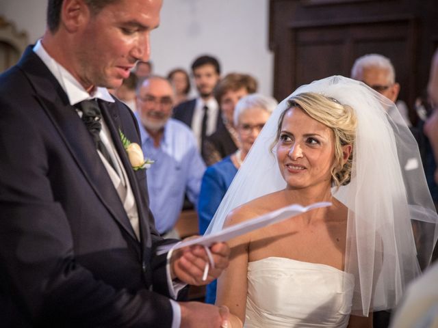 Il matrimonio di Benedetto e Angela a Mogliano, Macerata 28