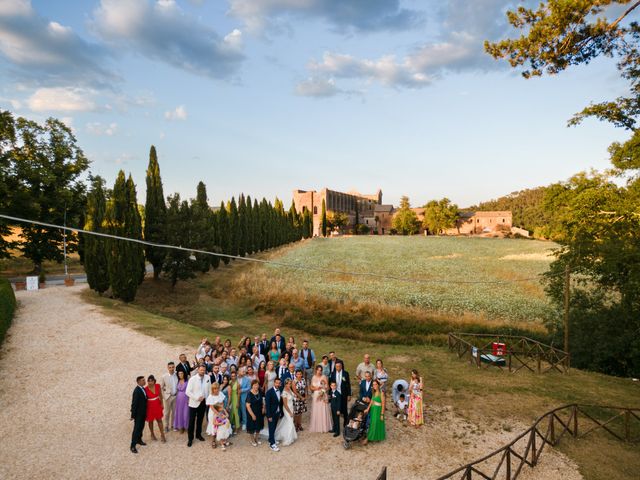 Il matrimonio di Lucio e Eva a Chiusdino, Siena 112
