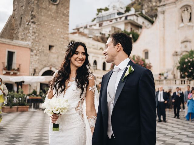 Il matrimonio di Valeria e Fabrizio a Taormina, Messina 30