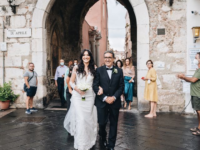 Il matrimonio di Valeria e Fabrizio a Taormina, Messina 36