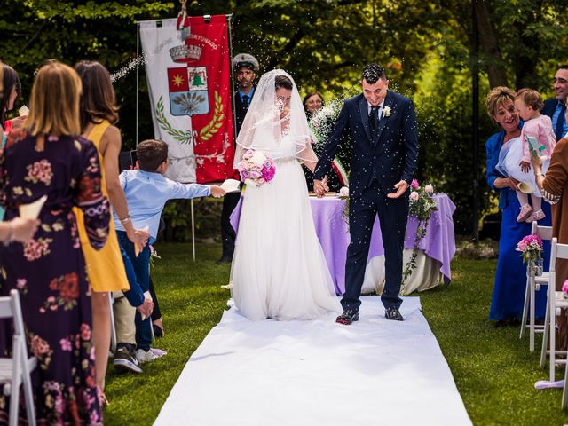 Il matrimonio di Alessio e Alexandra a Fortunago, Pavia 9