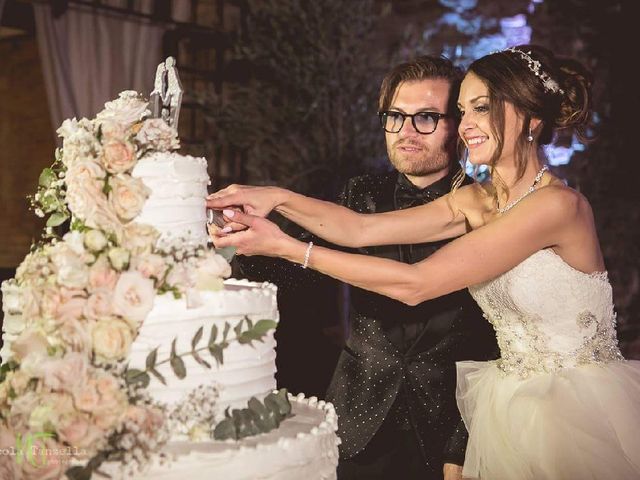 Il matrimonio di Nicola  e Tania a Porto Mantovano, Mantova 32