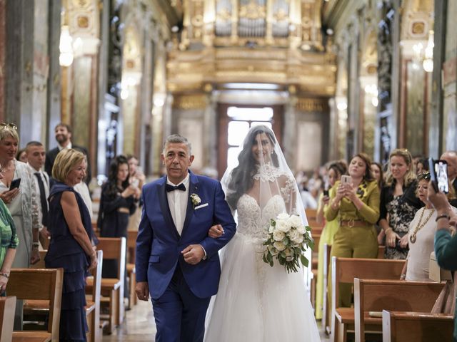 Il matrimonio di Carmen e Niccolò a Pompei, Napoli 33