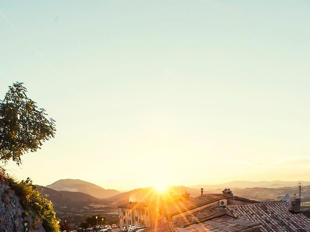 Il matrimonio di Gianpaolo e Elisabetta a Cagli, Pesaro - Urbino 18