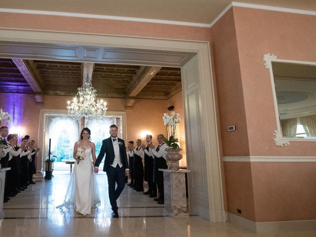 Il matrimonio di Marco e Elena a Bernareggio, Monza e Brianza 21