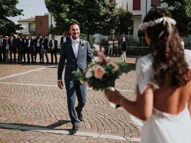 Il matrimonio di Luca e Veronica a Rottofreno, Piacenza 22