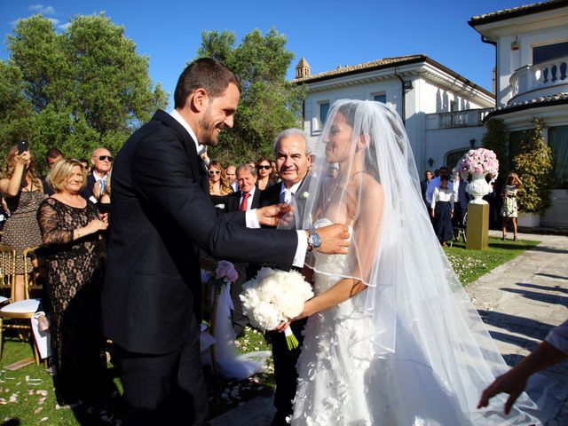 Il matrimonio di Devid e Chiara a Bassano Romano, Viterbo 10