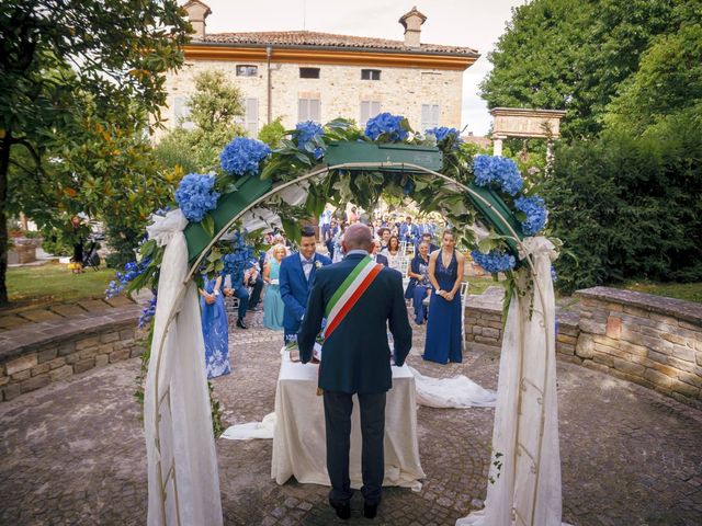 Il matrimonio di Simone e Isabella a Castell&apos;Arquato, Piacenza 22