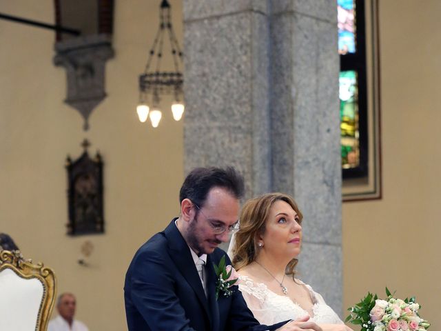 Il matrimonio di Massimiliano e Viviana a Varedo, Monza e Brianza 13