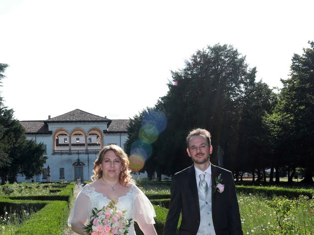 Il matrimonio di Massimiliano e Viviana a Varedo, Monza e Brianza 49
