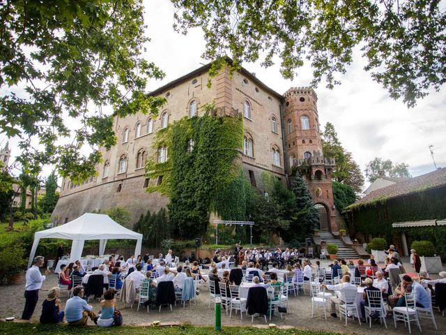 Il matrimonio di Stefania e Enea a Fontanile, Asti 31