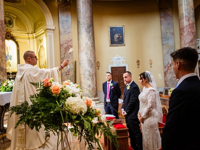 Il matrimonio di Sebastiano e Silvia a Caponago, Monza e Brianza 31