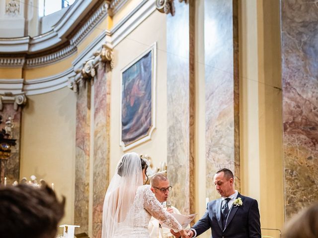 Il matrimonio di Sebastiano e Silvia a Caponago, Monza e Brianza 34
