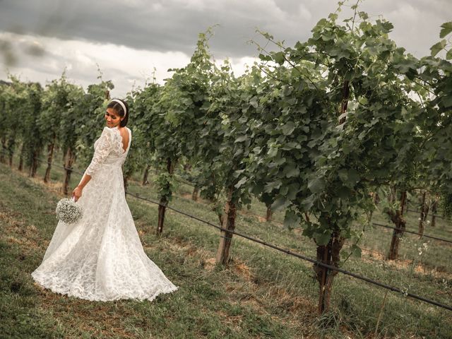 Il matrimonio di Lorenzo e Valentina a Desenzano del Garda, Brescia 25