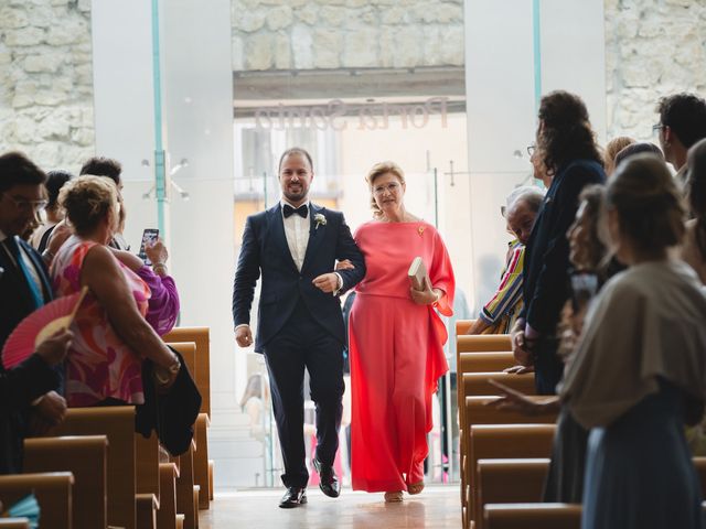 Il matrimonio di Massimo e Anna a Pozzuoli, Napoli 53