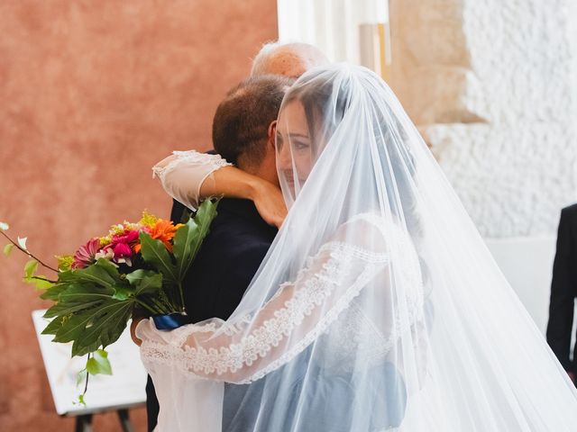 Il matrimonio di Massimo e Anna a Pozzuoli, Napoli 61