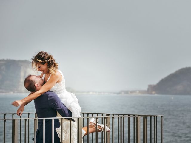 Il matrimonio di Massimo e Anna a Pozzuoli, Napoli 98