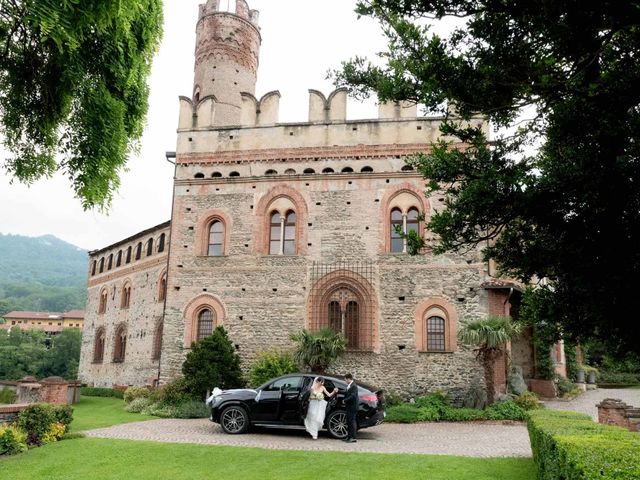 Il matrimonio di Simone e Ines a Susa, Torino 18