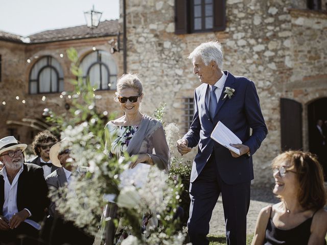 Il matrimonio di Alexis e Elena a Trequanda, Siena 31