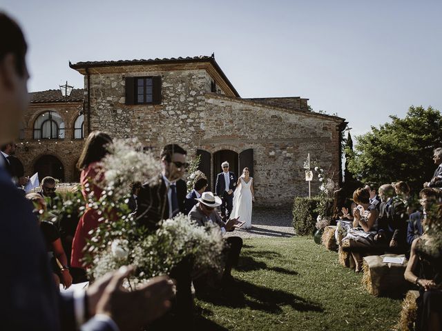 Il matrimonio di Alexis e Elena a Trequanda, Siena 35