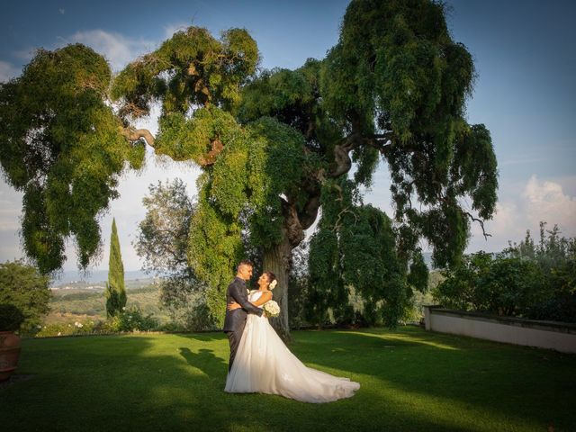 Il matrimonio di Andrea e Sara a Colle di Val d'Elsa, Siena 25