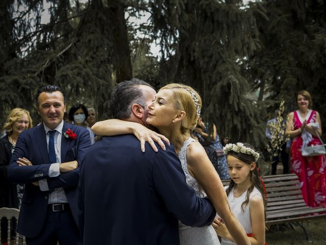 Il matrimonio di Massimo e Michela a Nibbiano, Piacenza 26