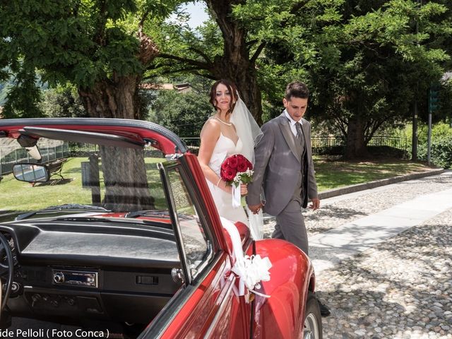 Il matrimonio di Abdellatif Choukrad e Simona Pau a Gravedona, Como 11