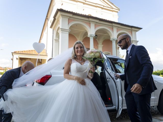 Il matrimonio di Matteo e Stephanie a Biella, Biella 28