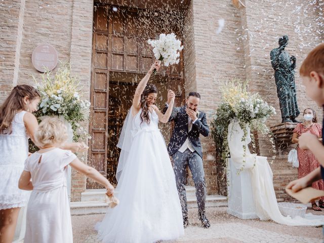 Il matrimonio di Ale e Ceci a Cesenatico, Forlì-Cesena 23