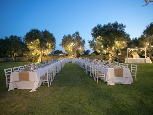 Il matrimonio di Marco e Tania a Lecce, Lecce 27