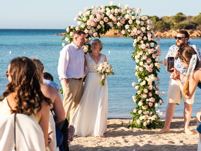 Il matrimonio di Miri e Marco a Olbia, Sassari 16