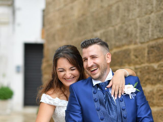 Il matrimonio di Miriana e Giuseppe a Latiano, Brindisi 7