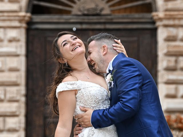 Il matrimonio di Miriana e Giuseppe a Latiano, Brindisi 1