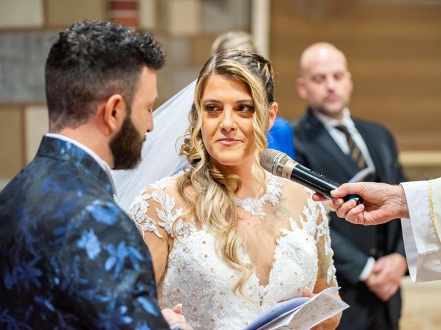 Il matrimonio di Antonio e Valentina a Roncola, Bergamo 15