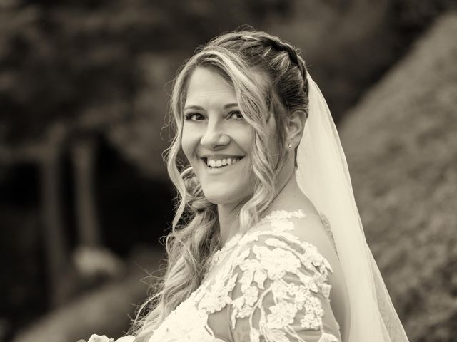 Il matrimonio di Antonio e Valentina a Roncola, Bergamo 25