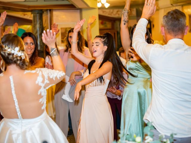 Il matrimonio di Antonio e Valentina a Roncola, Bergamo 40