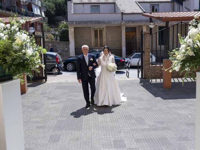 Il matrimonio di Pietro e Enrica a Tripi, Messina 37