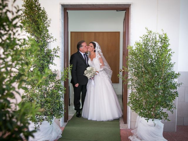 Il matrimonio di Leo e Angela a Bisceglie, Bari 19