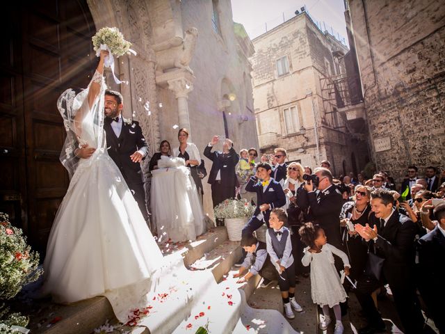 Il matrimonio di Leo e Angela a Bisceglie, Bari 27