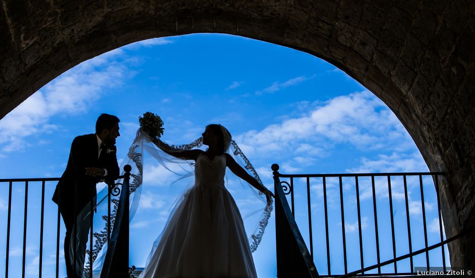 Il matrimonio di Leo e Angela a Bisceglie, Bari