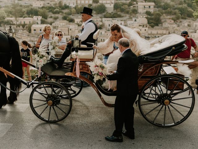 Il matrimonio di Lorenza e Giancarlo a Modica, Ragusa 54