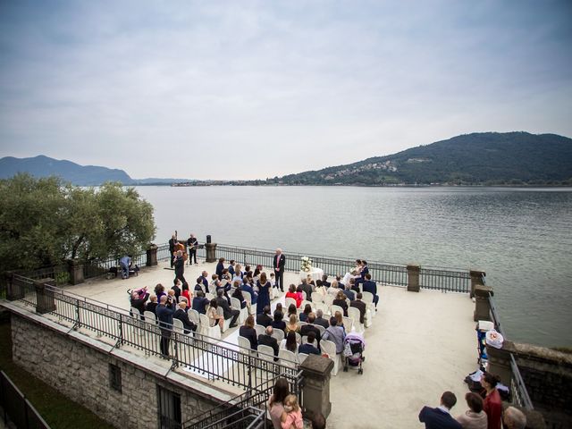 Il matrimonio di Régis e Laura a Sarnico, Bergamo 14