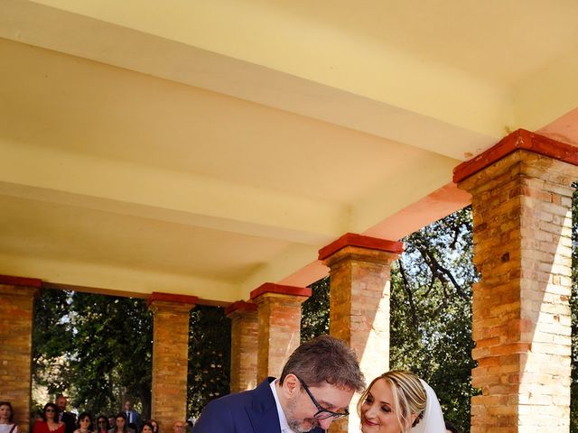 Il matrimonio di Simone e Annalisa a Cupra Marittima, Ascoli Piceno 39