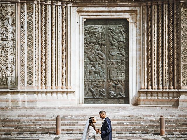 Il matrimonio di Gabriele e Chiara a Orvieto, Terni 33