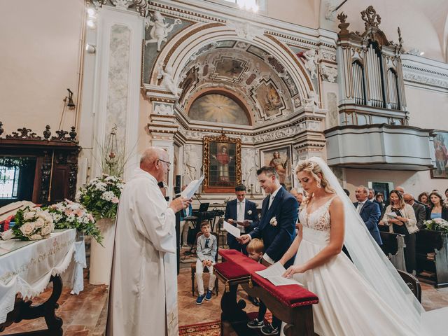 Il matrimonio di Eleonora e Gabriele a Carvico, Bergamo 32