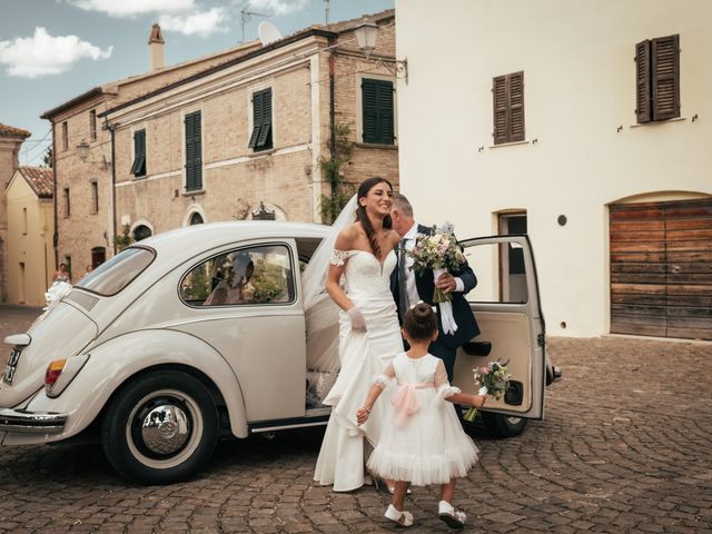 Il matrimonio di Nicolò e Chiara a Fano, Pesaro - Urbino 9