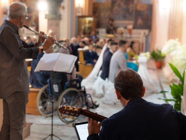Il matrimonio di Angela e Alessandro a Polla, Salerno 32