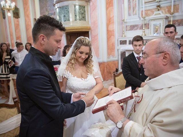 Il matrimonio di Matteo e Martina a Sabbio Chiese, Brescia 19