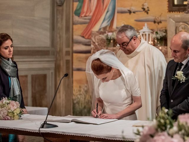 Il matrimonio di Daniel e Silvia a Mapello, Bergamo 43